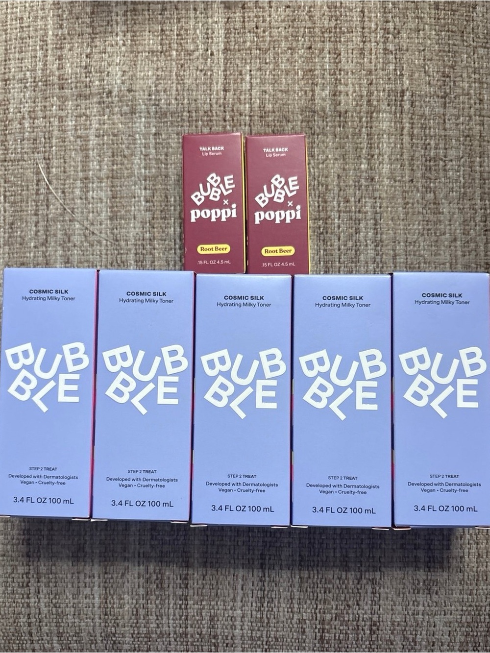 Bubble Cosmic Silk Hydrating Milky Toner & lip care